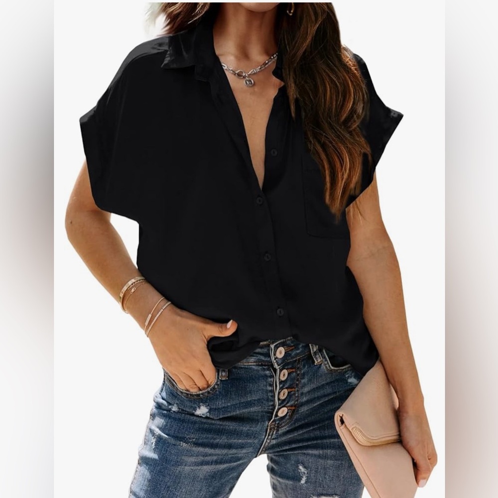 NWOT Inorin Black Short Sleeve Button Down Collared Shirt